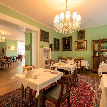 & Restaurant Raueneck Hotel Bad Saarow