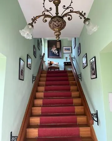 Hotel&restaurant Raueneck Hotel *