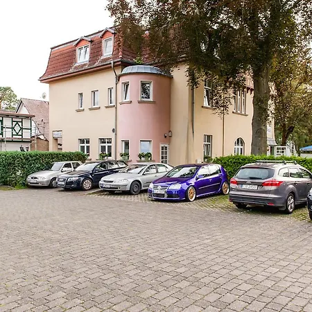 & Restaurant Raueneck