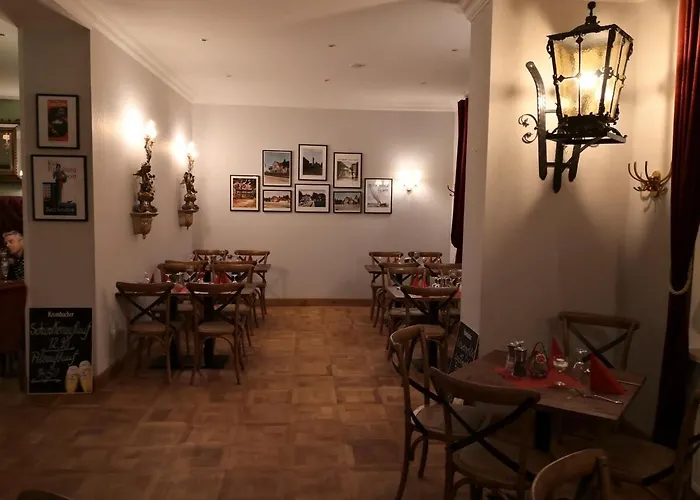 & Restaurant Raueneck Szálloda Bad Saarow