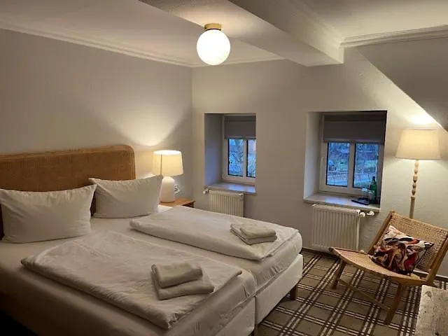 & Restaurant Raueneck Hotel