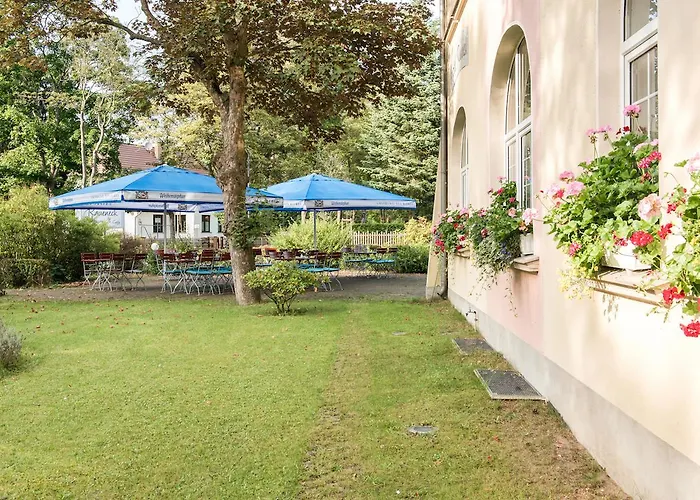 & Restaurant Raueneck Hotel *