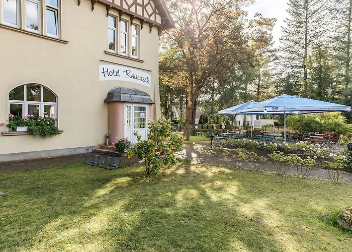 Hotel&restaurant Raueneck Hotel *