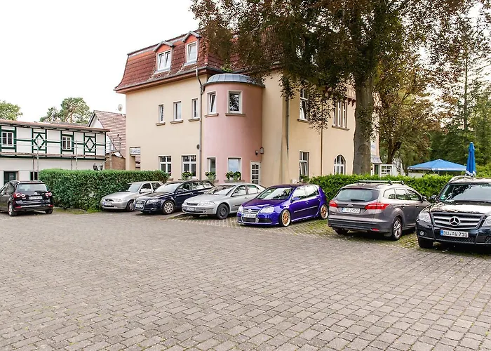 & Restaurant Raueneck