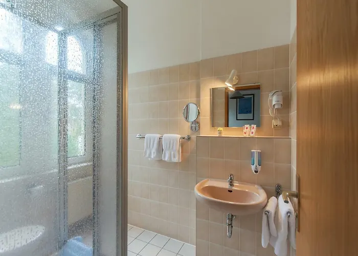 & Restaurant Raueneck Bad Saarow